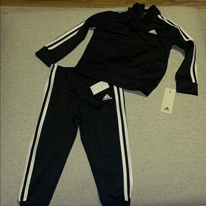 Adidas Black and White Athletic Set 4T